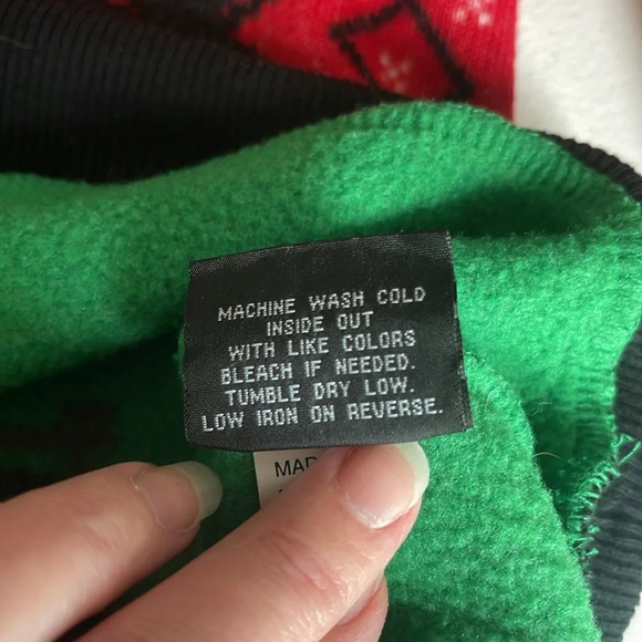 Marvel Spiderman Christmas Sweater Size L - Picture 5 of 5